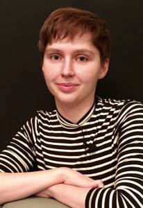 Лора Вайс